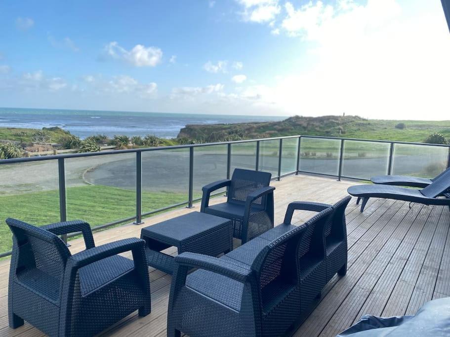 Luxury Absolute Ocean View Lodge Waverley Town District Екстериор снимка