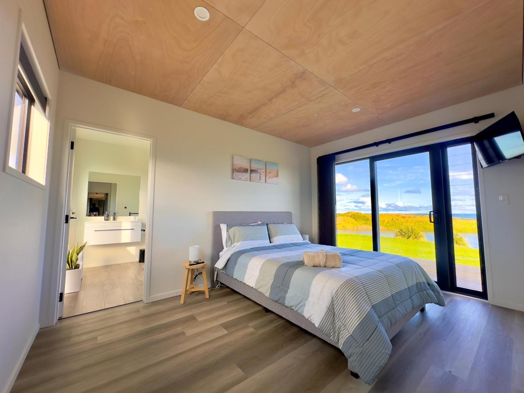 Luxury Absolute Ocean View Lodge Waverley Town District Екстериор снимка